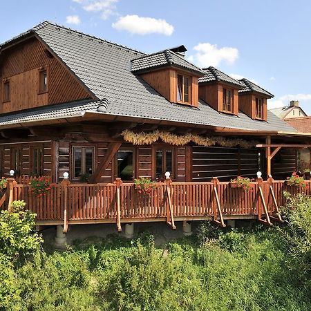 Roubenka U Mlyna Hotel Dasice ภายนอก รูปภาพ